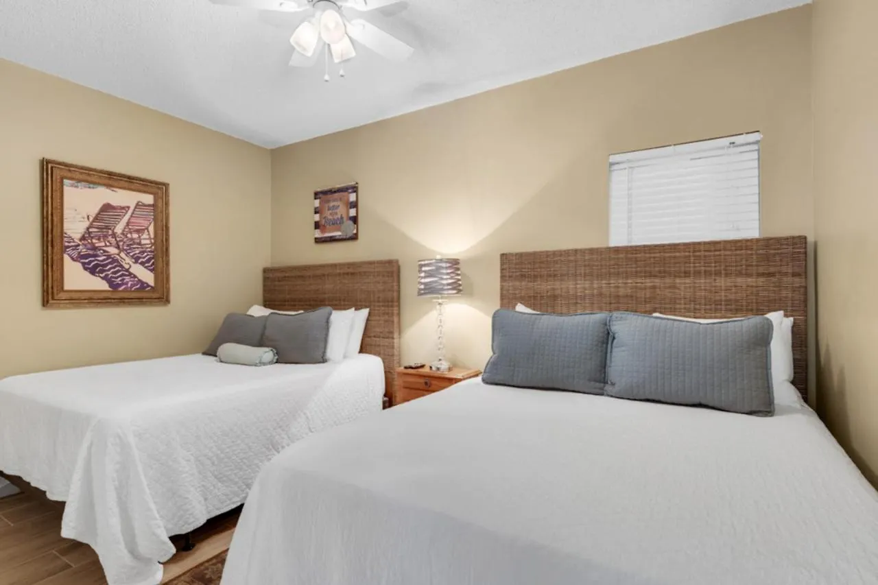 Tops'L Summit 108 Combo Destin Apartment